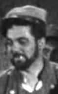  Raymond Cordy dans Les croix de bois